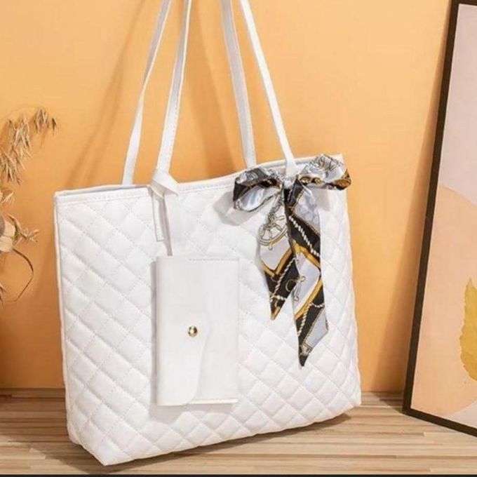 Stylish Women’s Leather Shoulder Bag