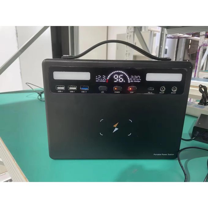 600W 518Wh Portable Power Station for Indoor and Outdoor Use - Black/White