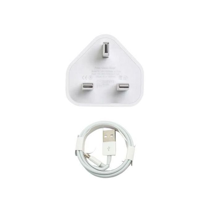 White iPhone USB Power Adapter with Lightning to USB Cable in kumasi
