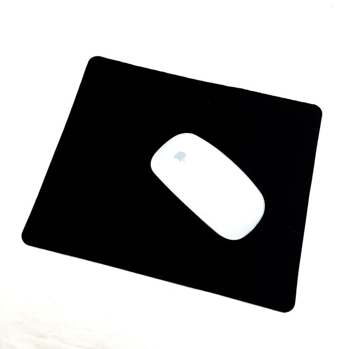 Black Universal Mouse Pad