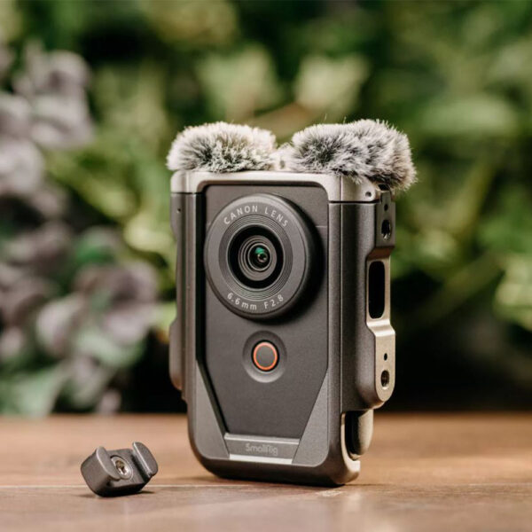 Canon V10 BK Advanced Vlogging Kit for Video Recording – EU26