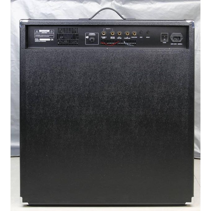 Peavey 250W Black Bass Combo Amplifier with 3 Inputs